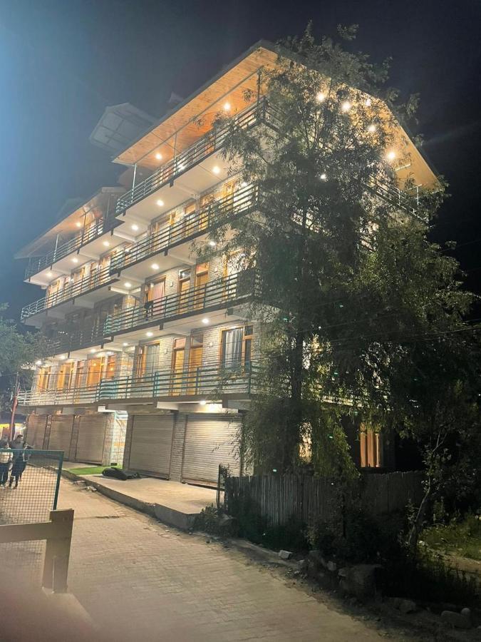 Hotel Mountain Majesty! Top-Rated Luxury Stay Amid Snowcapped Mountains With Balcony And Riverside Calm Manāli Exteriér fotografie